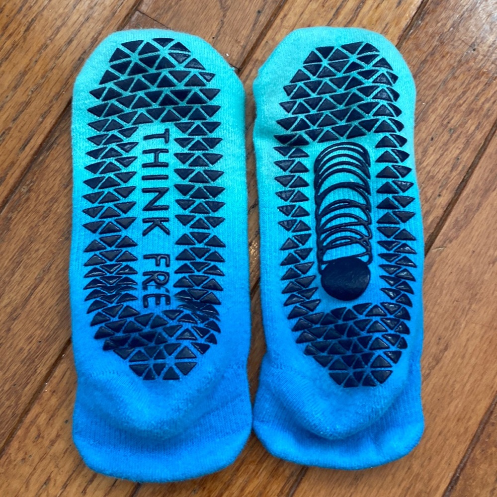 Pure barre sticky socks, size medium